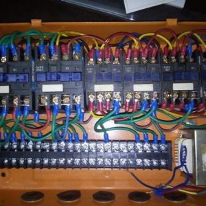 ؙC(j)늄(dng)Jΰb